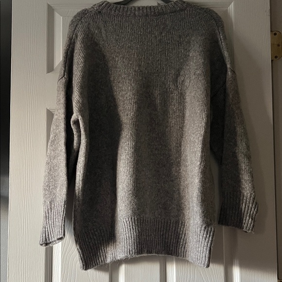 For The Republic Gray Crew Neck Sweater - Picture 2 of 4